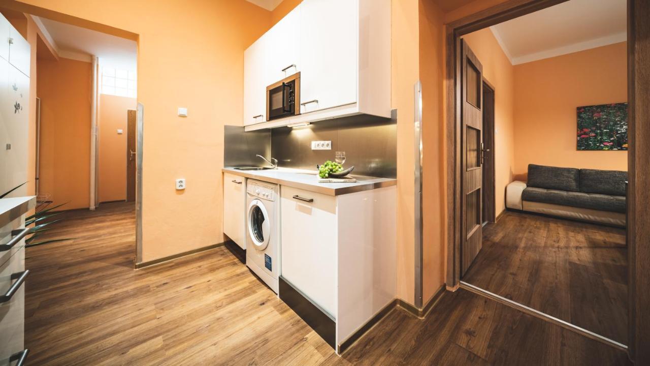 Ferienwohnung The Grand Royal 3Bdr Heart Of Old Town Prag Exterior foto