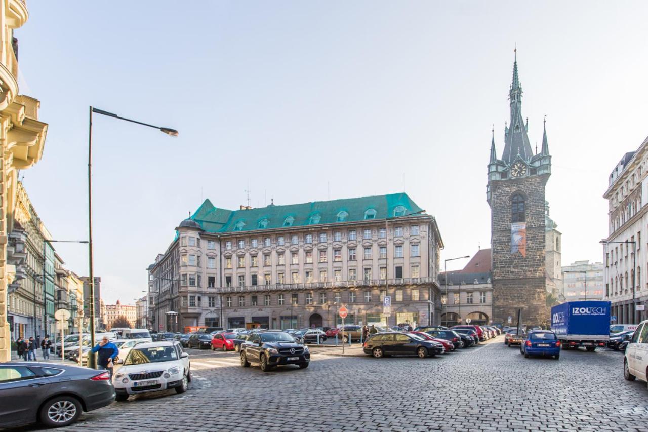Ferienwohnung The Grand Royal 3Bdr Heart Of Old Town Prag Exterior foto